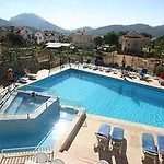 Cypriot Hotel Ölüdeniz